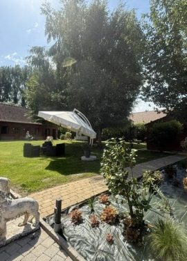 Jardin du domain de stella avec espace détente
